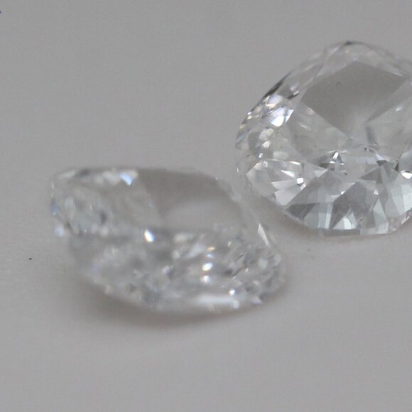 Cushion Natural Diamond Studs 14K Yellow Gold (1.67 Ct F Vs1) C54200049 - Picture 6 of 6